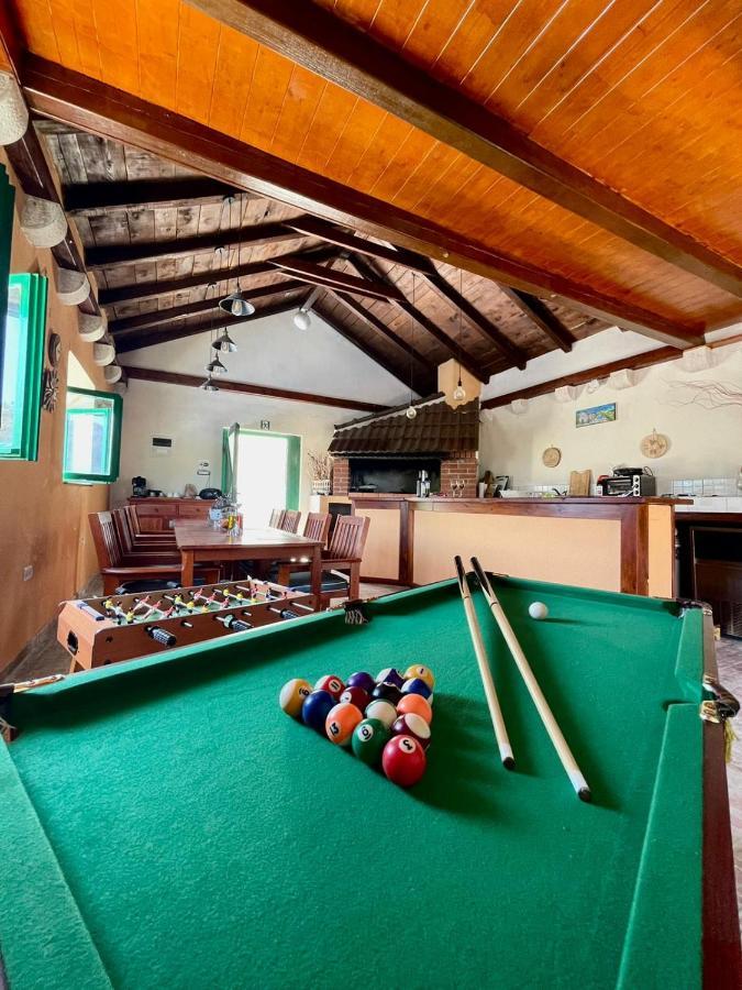 Villa Sagosde With Swimming Pool And Mini Golf Zagvozd Kültér fotó