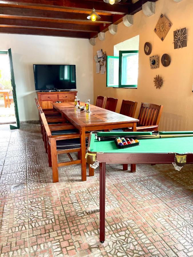 Villa Sagosde With Swimming Pool And Mini Golf Zagvozd Kültér fotó